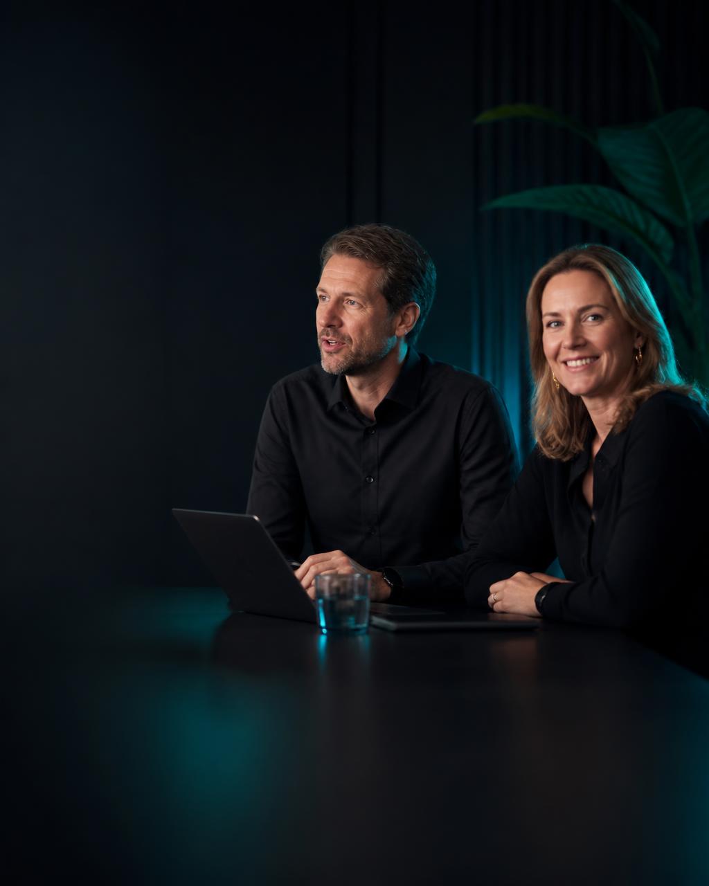Adviseurs in gesprek over een eerste klantcase